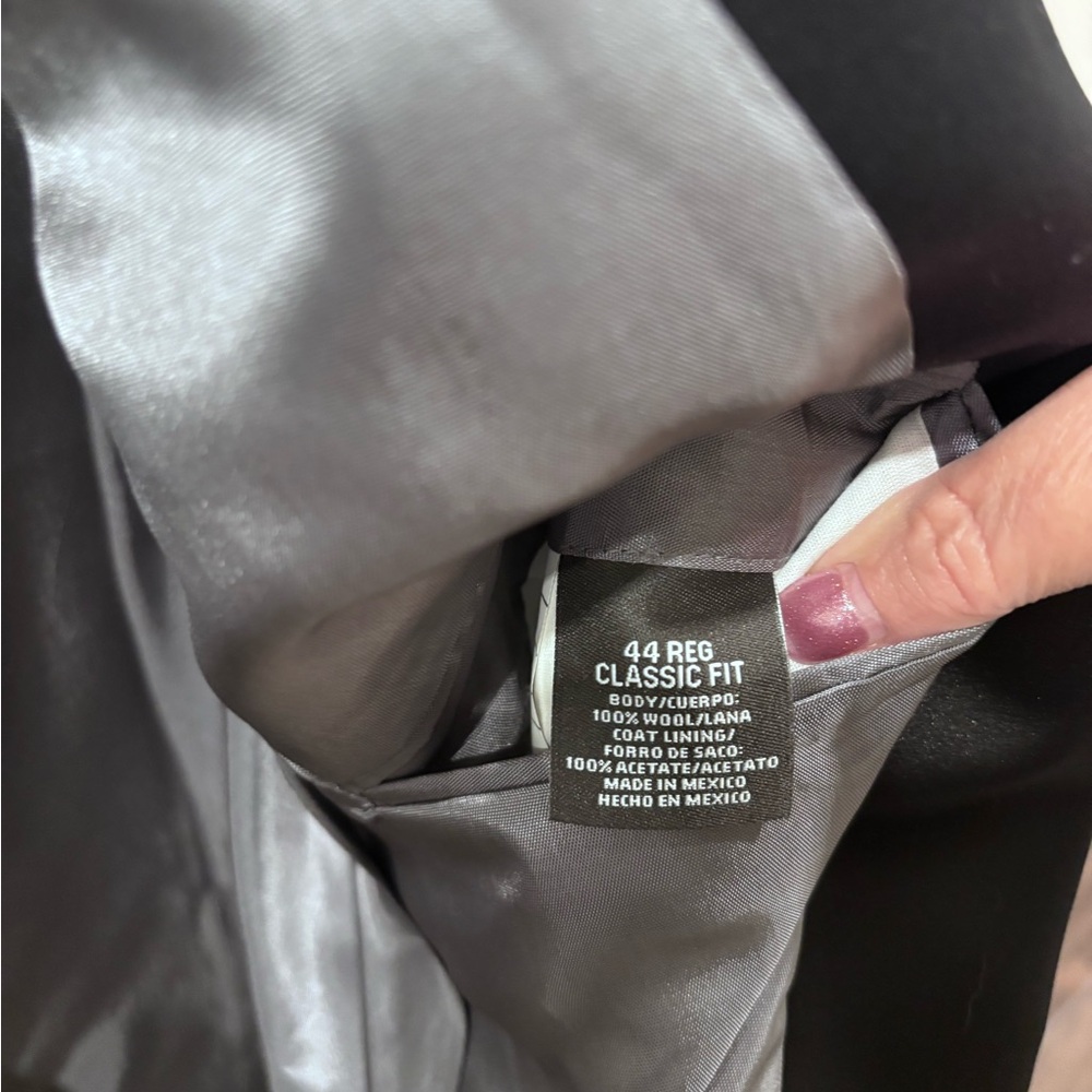 Stafford Black Tuxedo jacket and pants with Satin Lapels - Picture 5 of 8